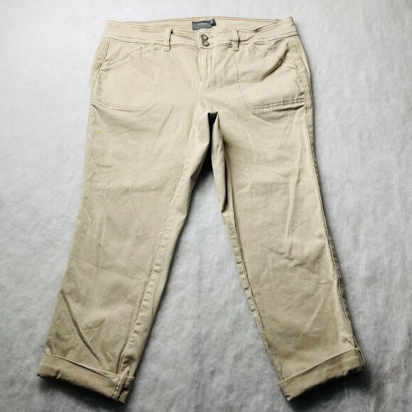 Torrid Feel The Fit Womens Beige Roll Hem Cuff Straight Leg Crop Jeans Size 18 - Picture 1 of 11